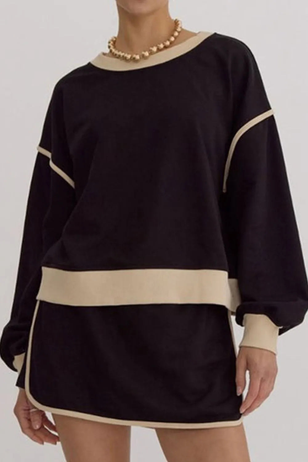 Contrast Trim Round Neck Top and Skort Set.