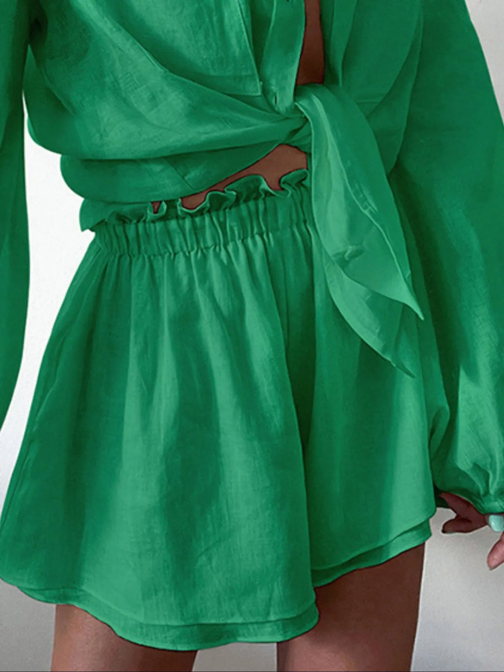 Balloon Sleeve Top and Shorts Set Plus Size.