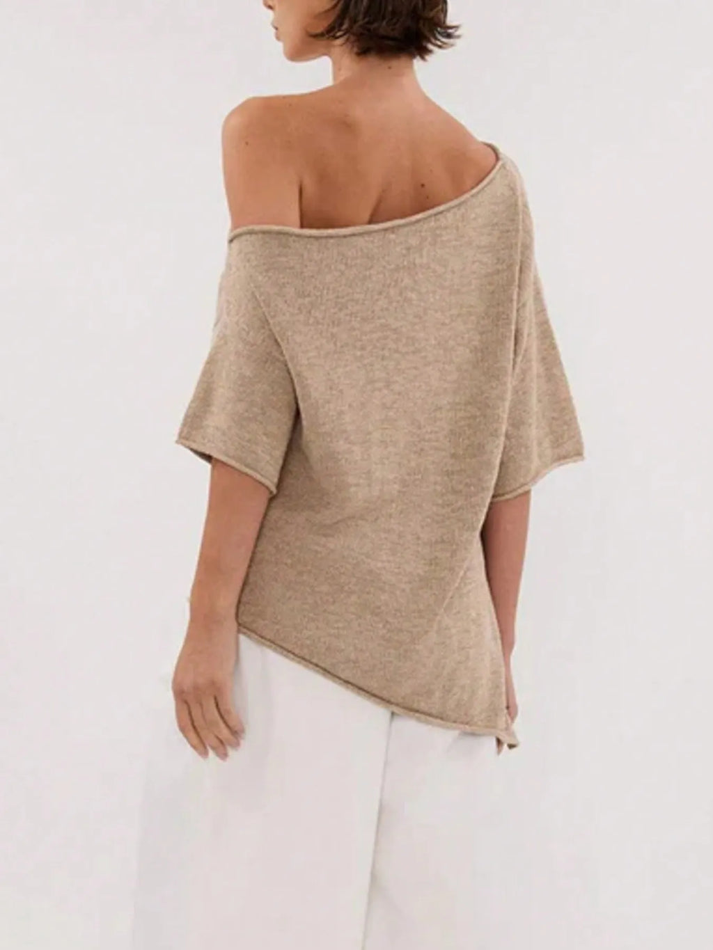 Single Shoulder Relaxed Fit Knit Top.