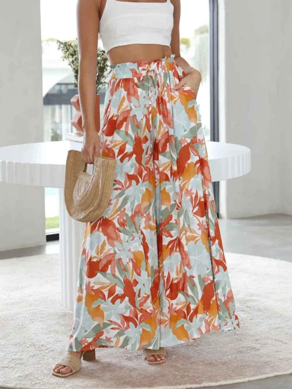 Drawstring Paperbag Waist Printed Wide Leg Pants.