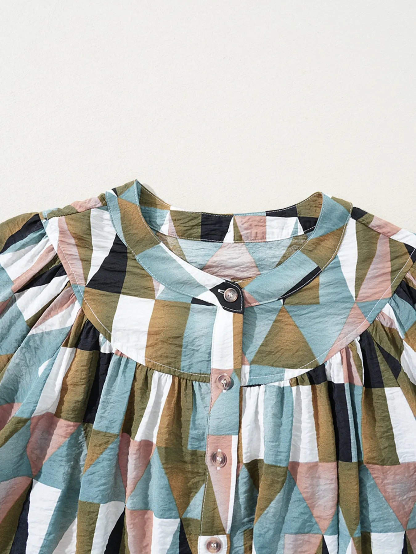 Geometric Print Buttoned Balloon Sleeve Loose Fit Shirt.