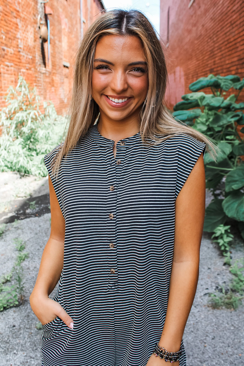 Black white Striped Print Buttoned Wide Leg Sleeveless Jumpsuit Dear-Lover Dropshipping