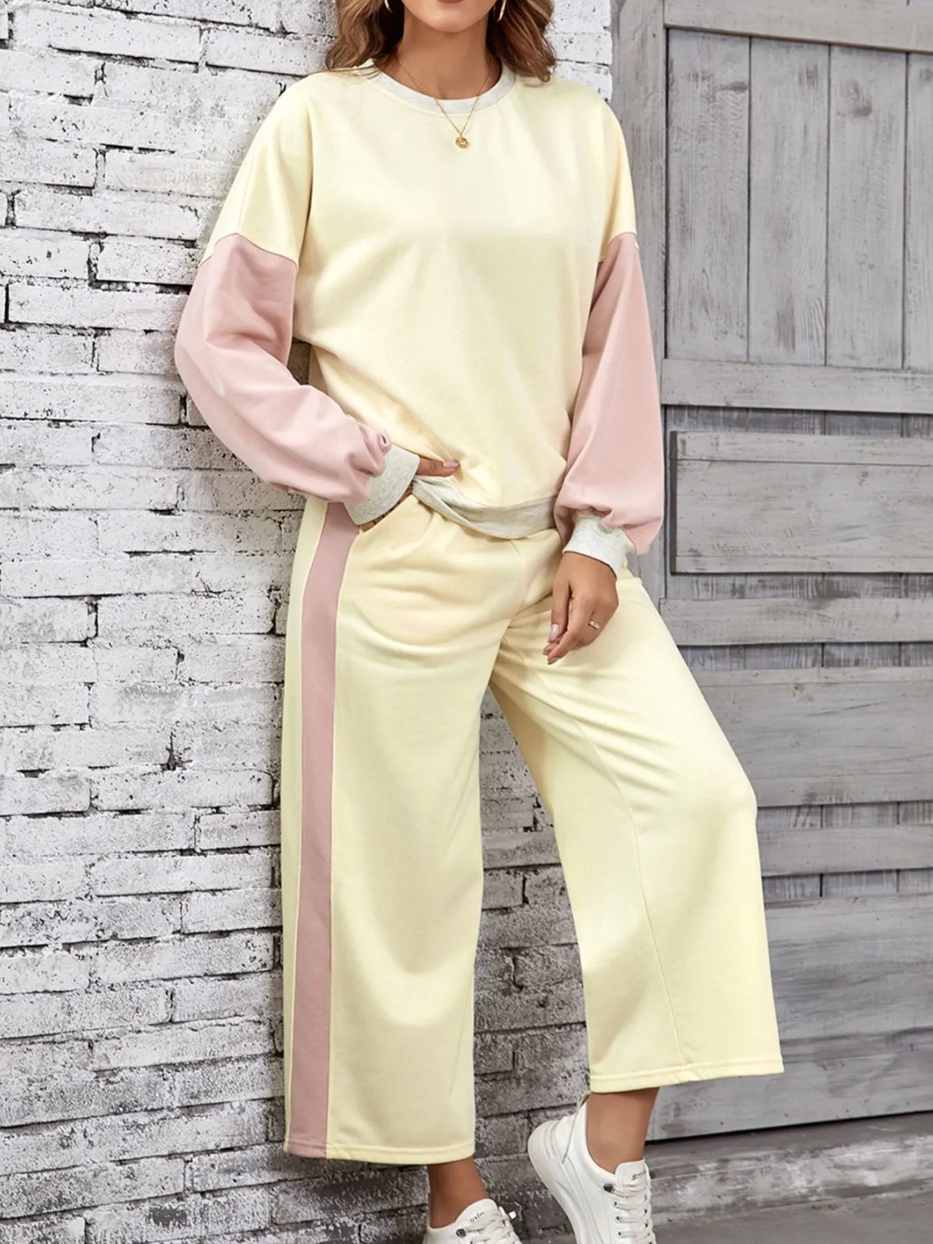 Color Block Round Neck Top and Pants Set.