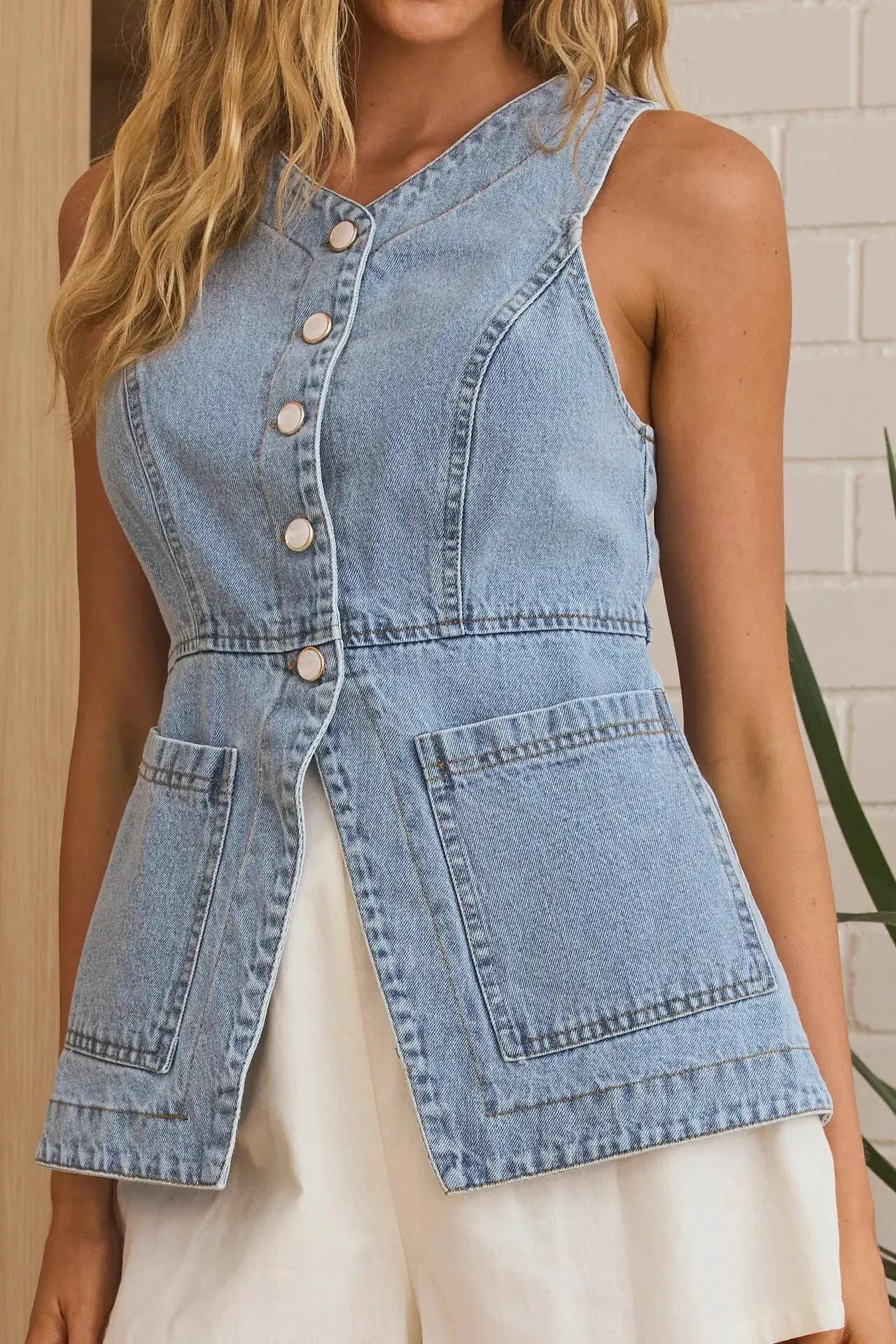 Sleeveless Button-Front Denim Vest Top.