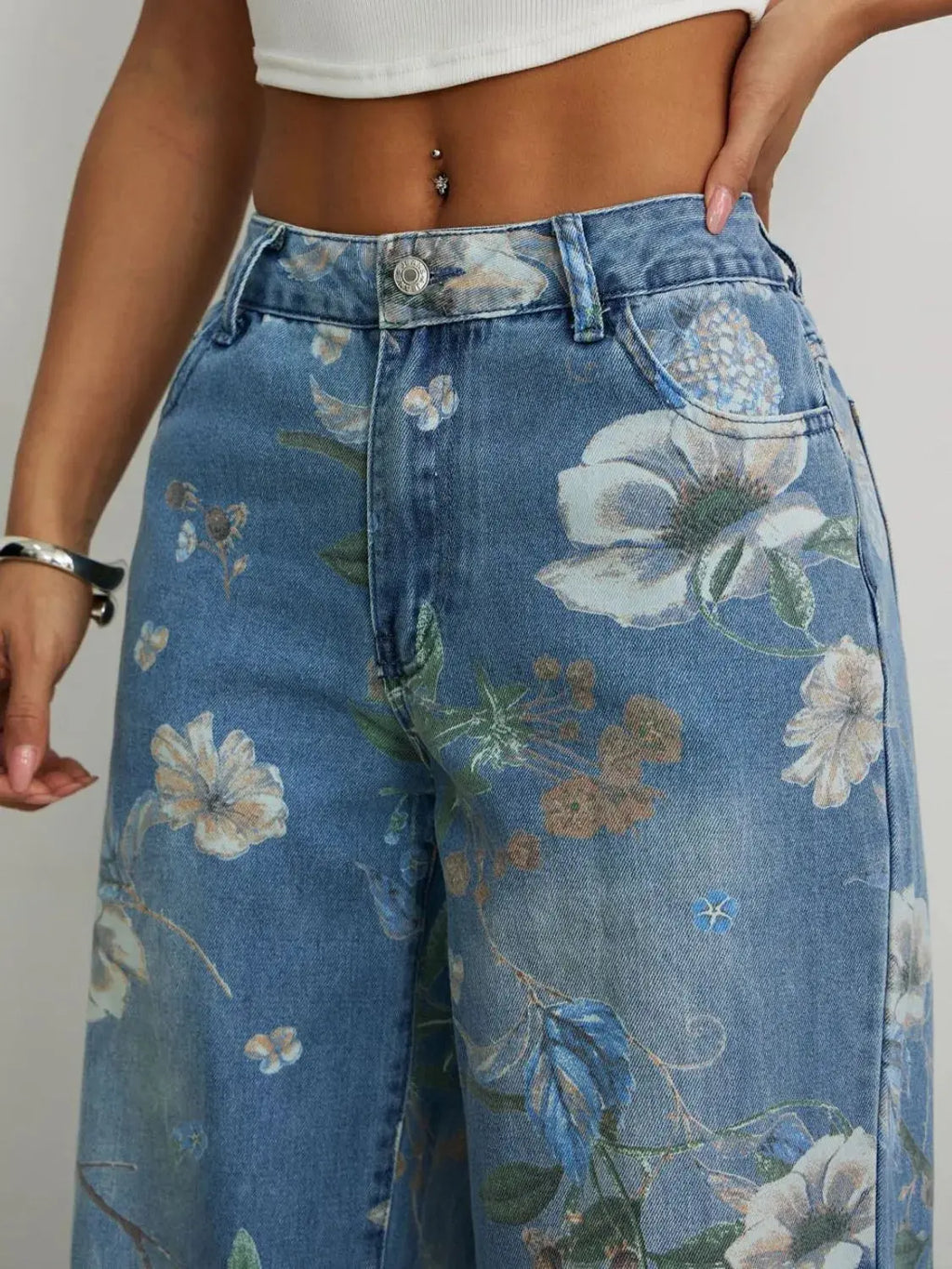 Printed Wide Leg Jeans.