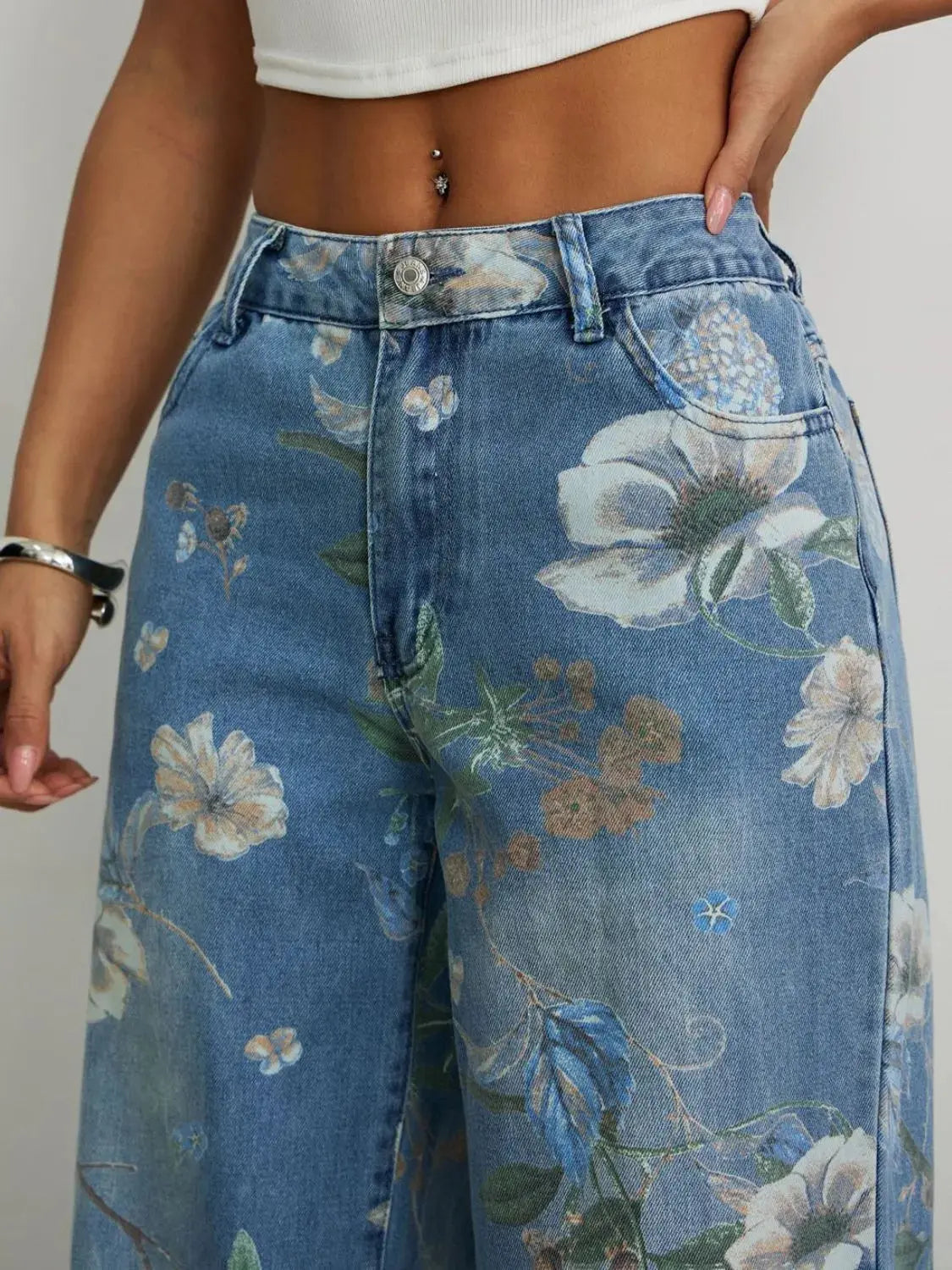 Printed Wide Leg Jeans.