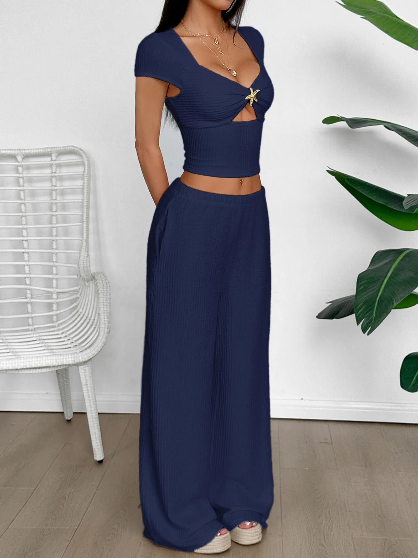 Cutout Short Sleeve Top and Pants Set.