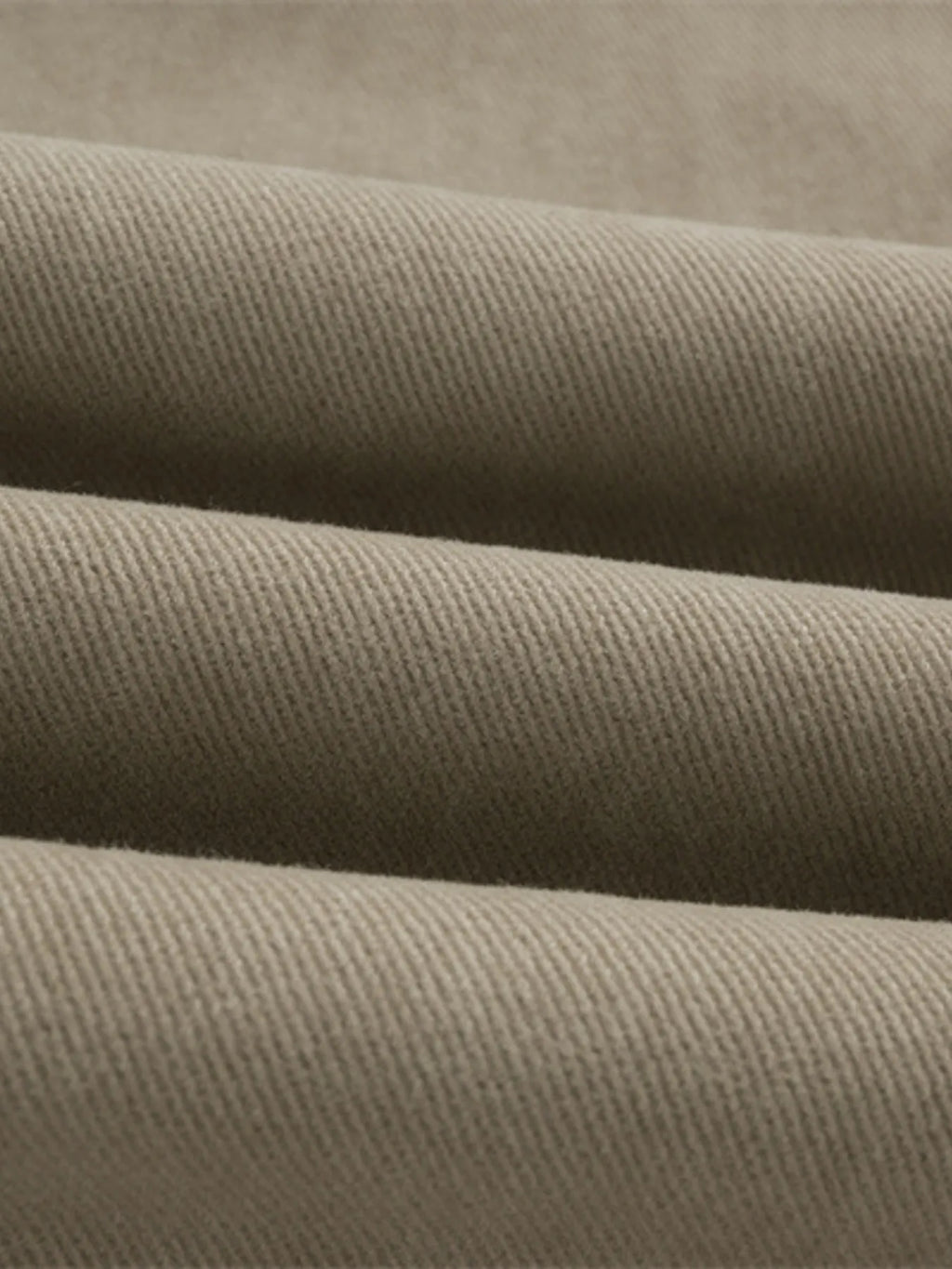 Men's Wide Leg Cargo Pants.