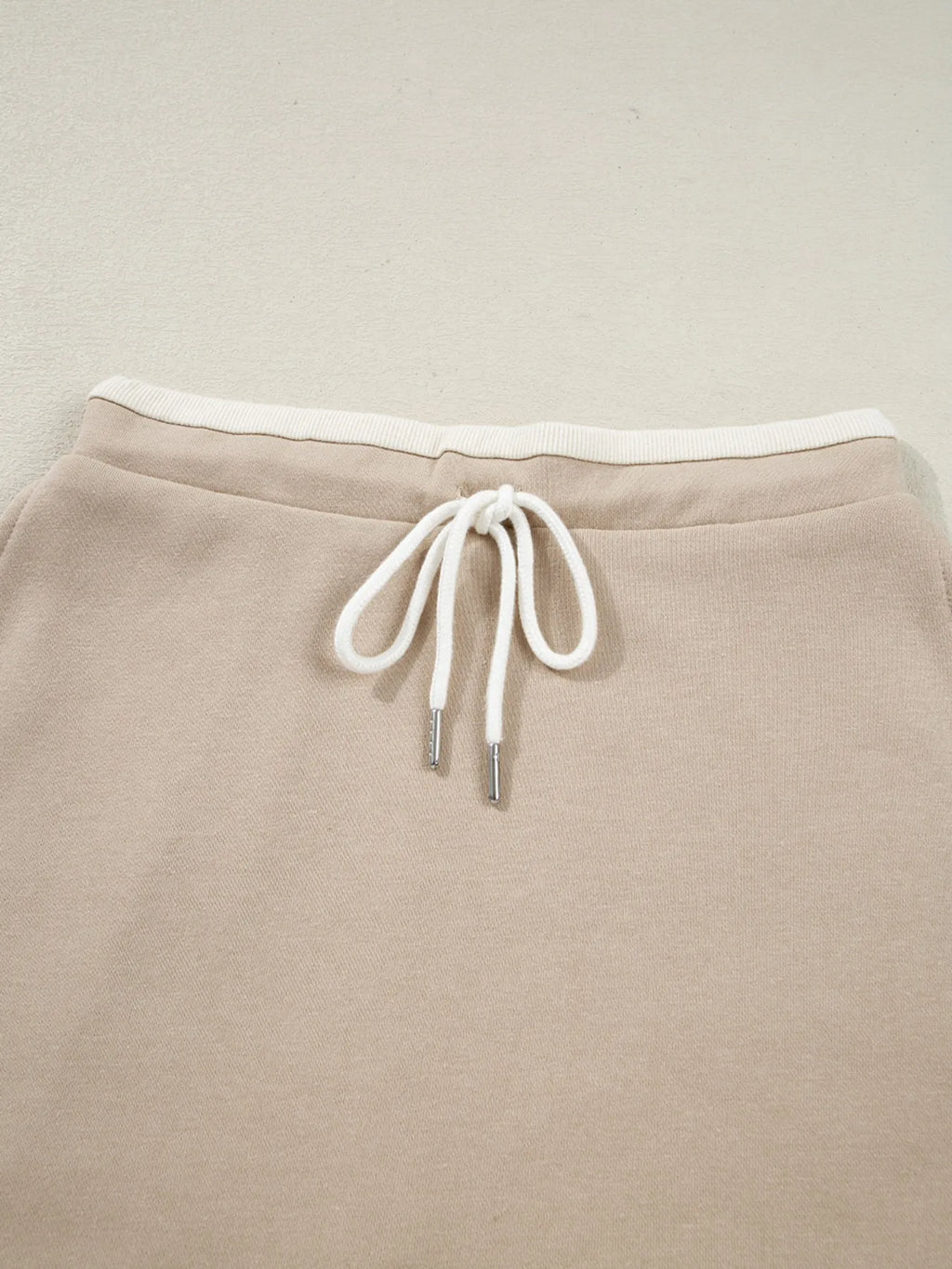 Contrast Collared Neck Top and Drawstring Mini Skirt Set.