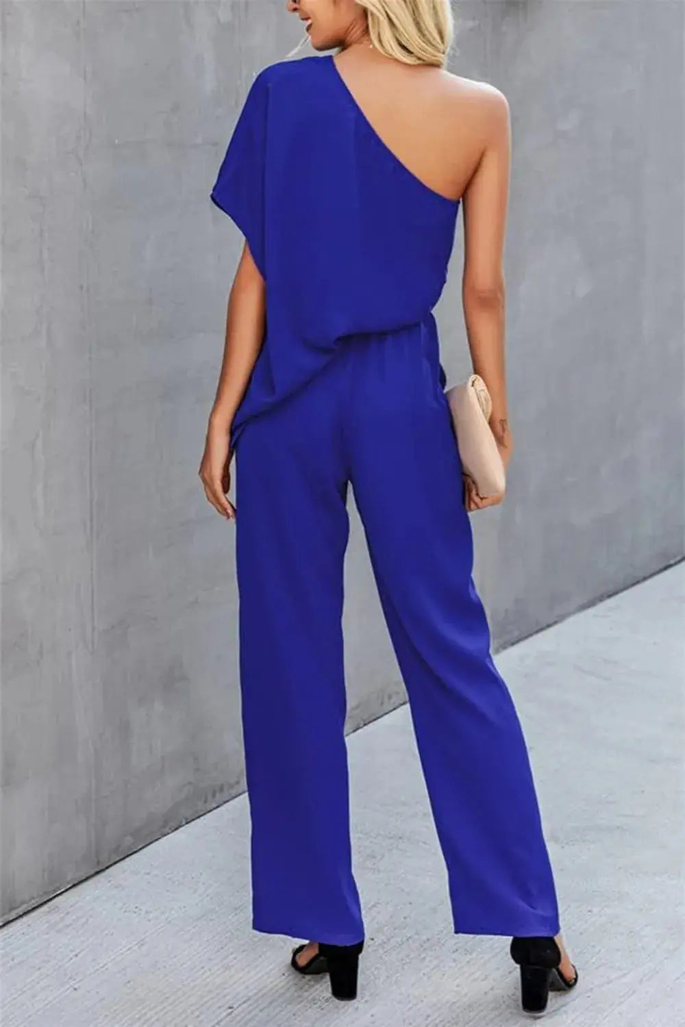 Single Shoulder Short Sleeve Jumpsuit.