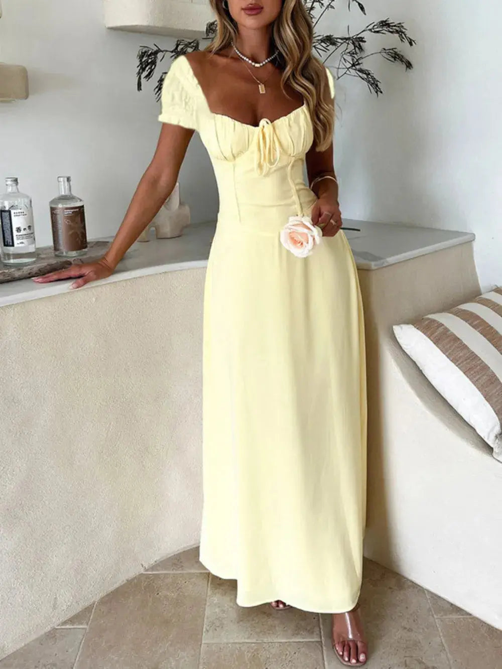 Devine Sweetheart Neck Short Sleeve Maxi Dress.