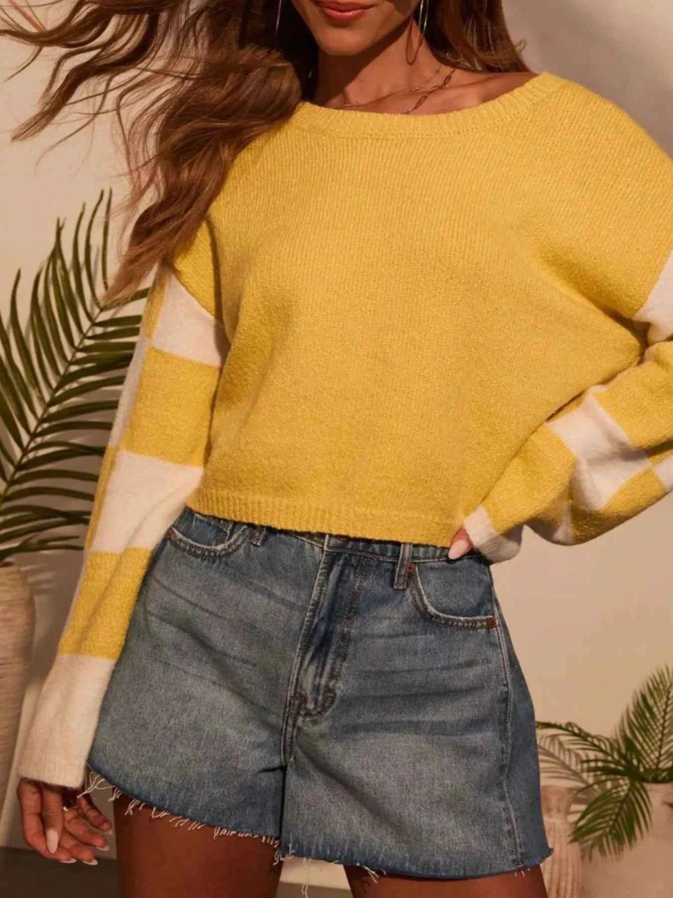 Color Block Long Sleeve Sweater.