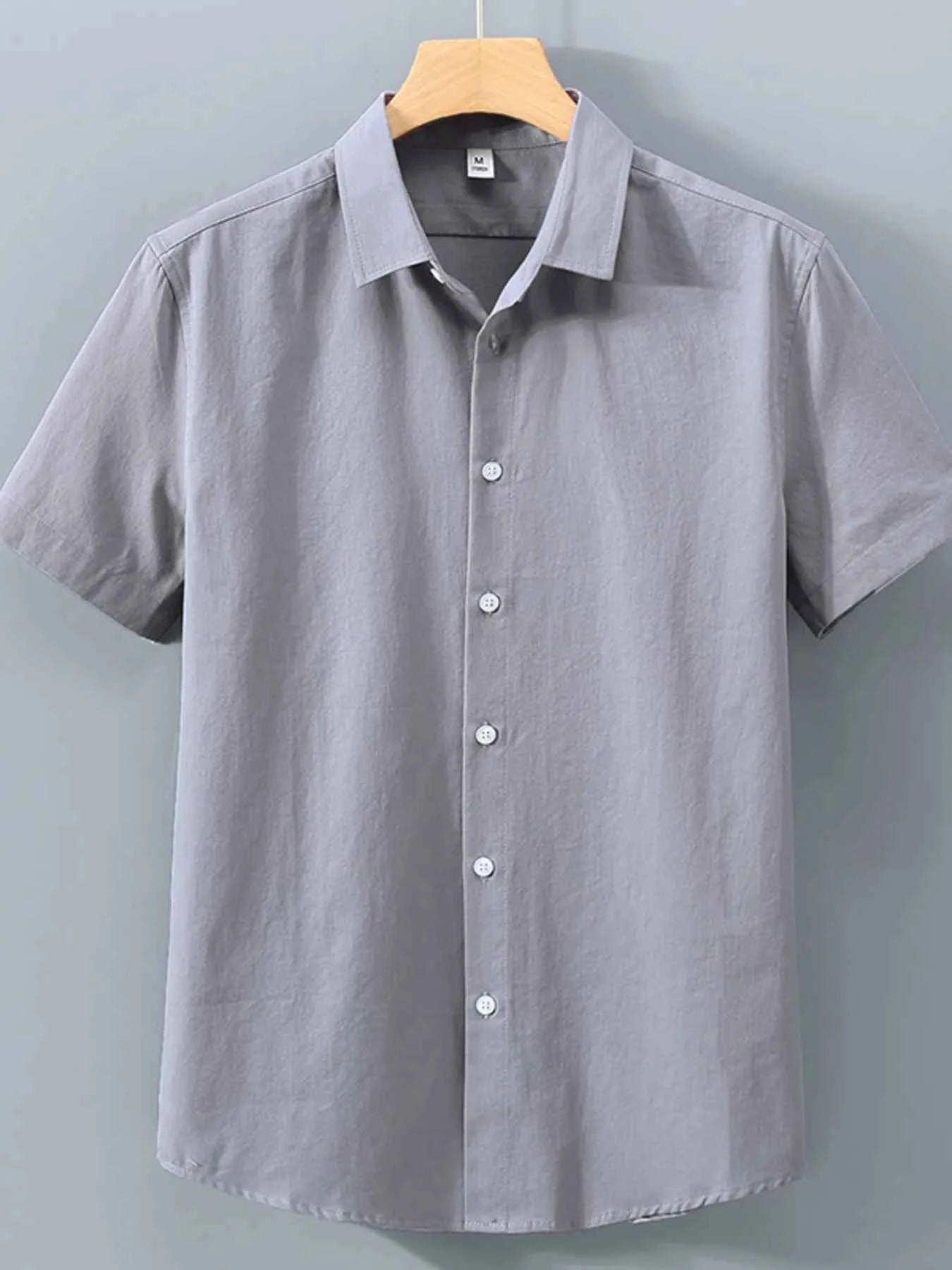 Men's Plus Size Short Sleeve Casual Shirt.