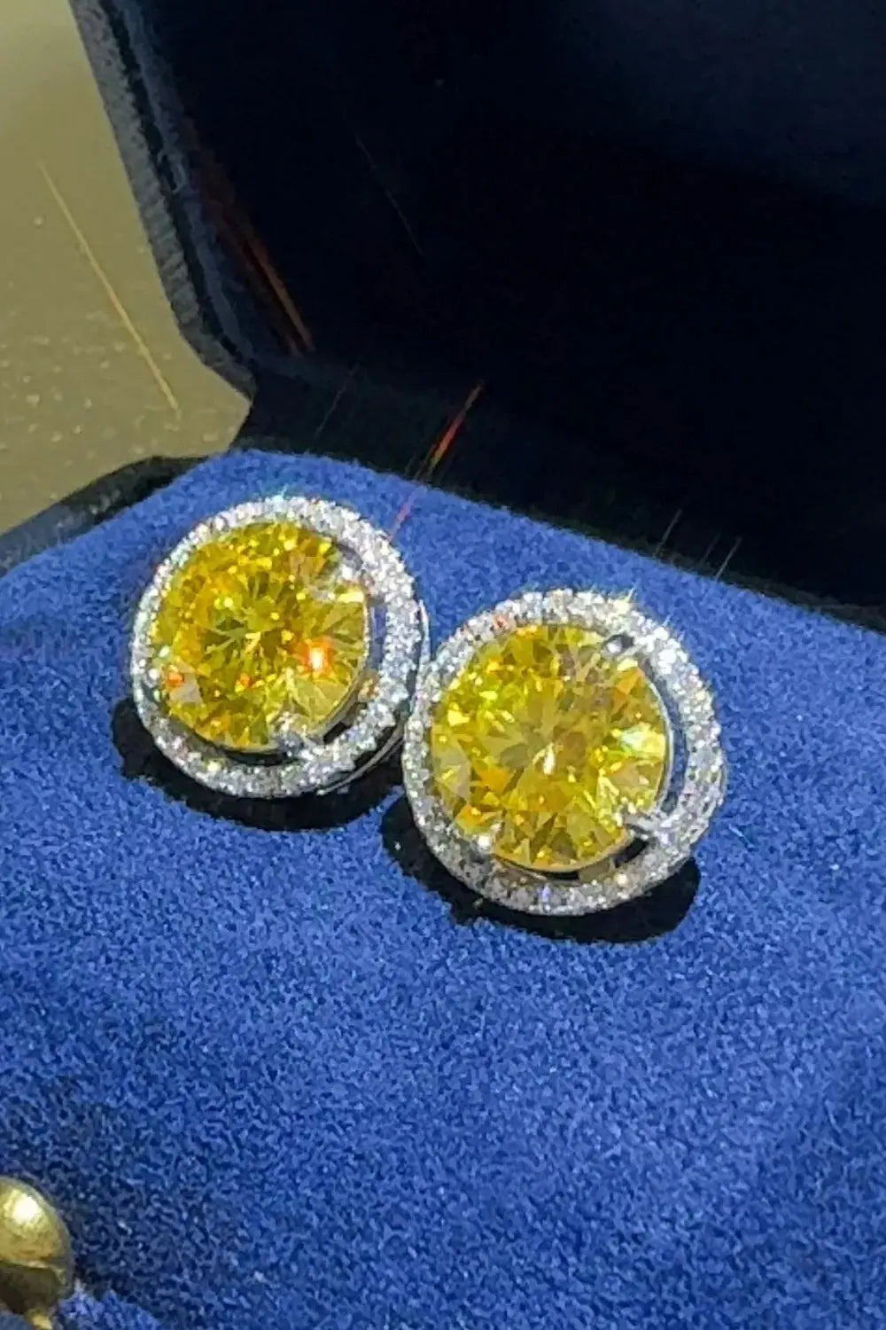 4 Carat Moissanite 925 Sterling Silver Earrings.