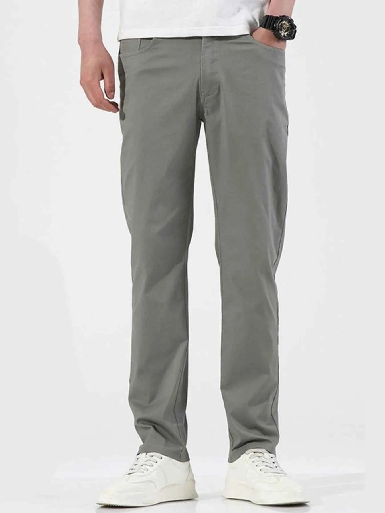 Men's Loose Fit Jeans