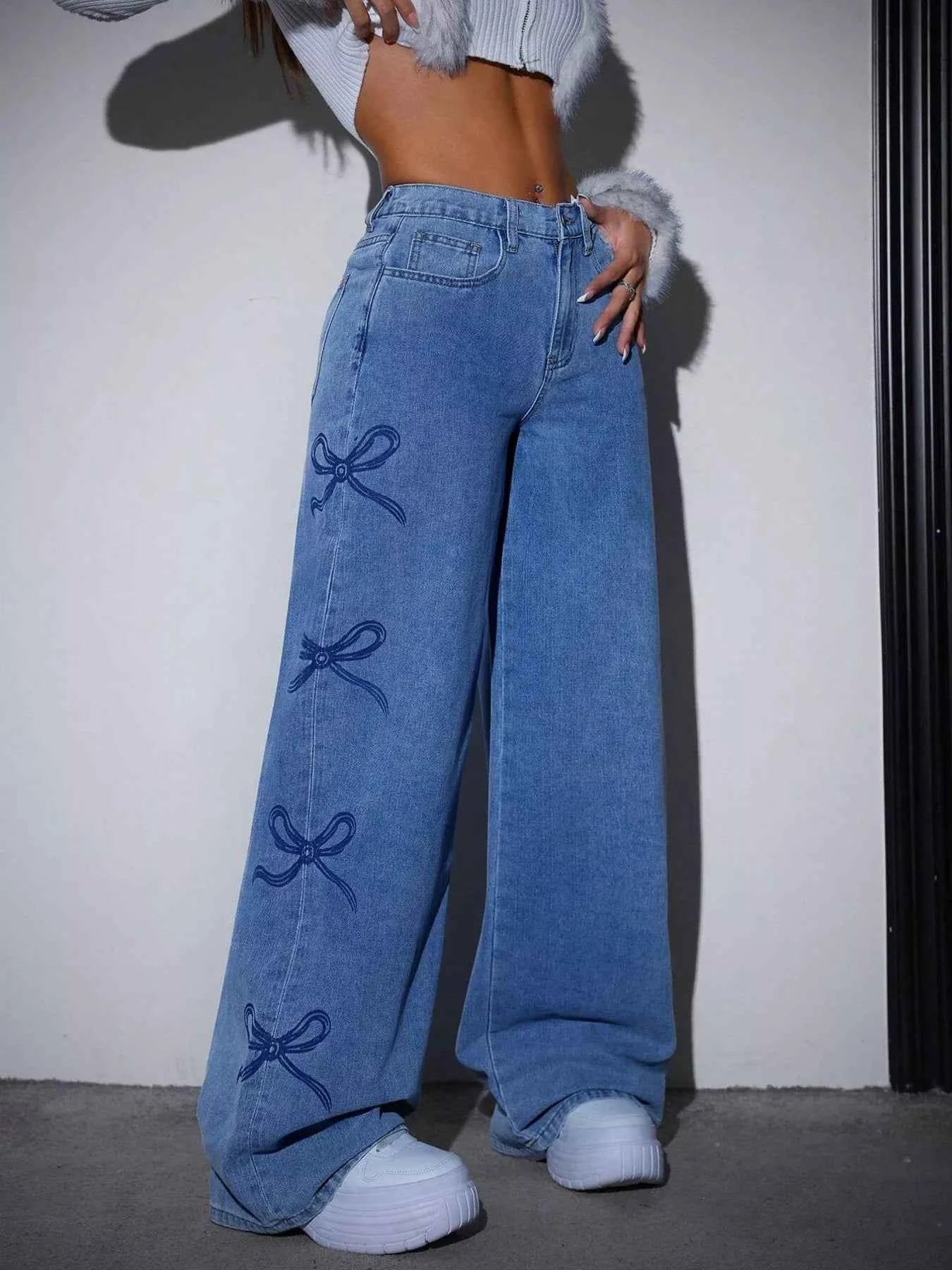 Bow-Embellished Wide Leg Jeans