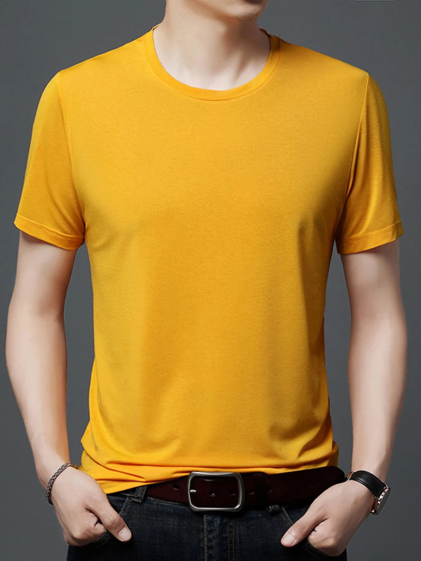 Men's Plus Size Classic Crew Neck Basic T-Shirt.