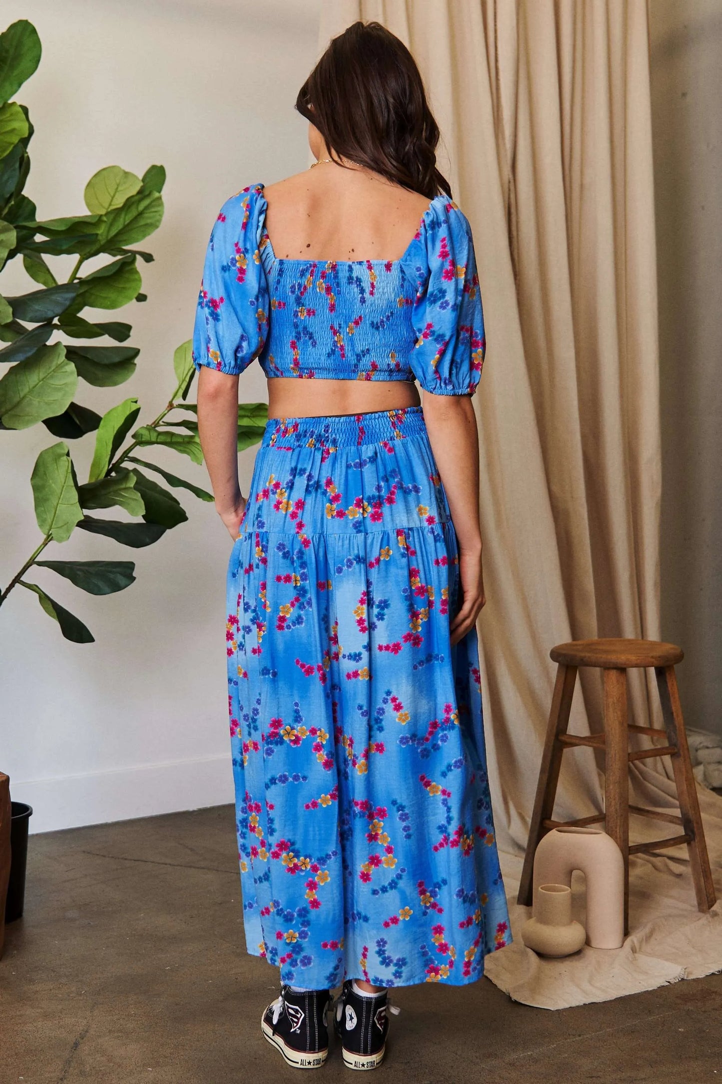 Davi & Dani Smocing Bodice Puff Short Sleeve Printed Crop Top - CHIC TB
