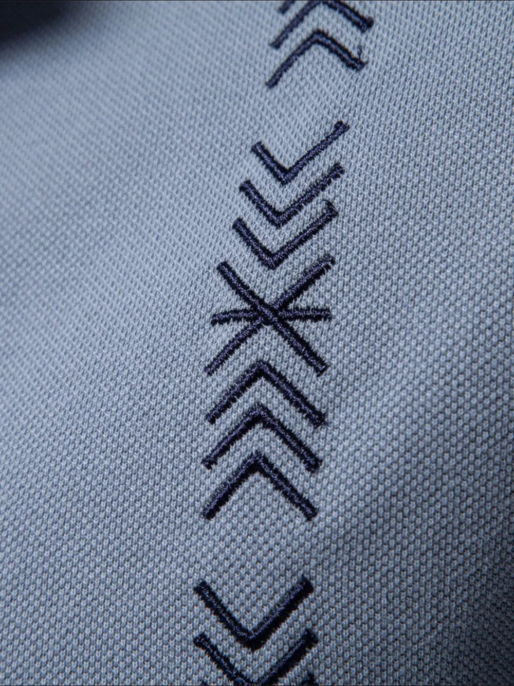 Men's Collared Neck Geometric Embroidered Polo.