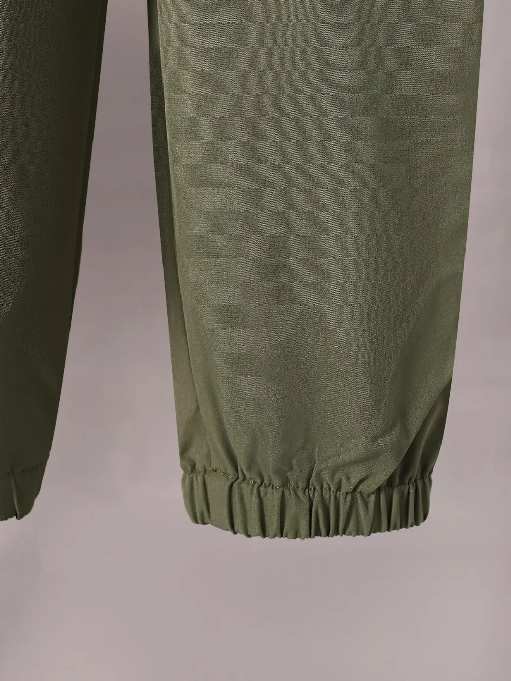 Children's Dinosaur Graphic Hoodie and Pants Set.