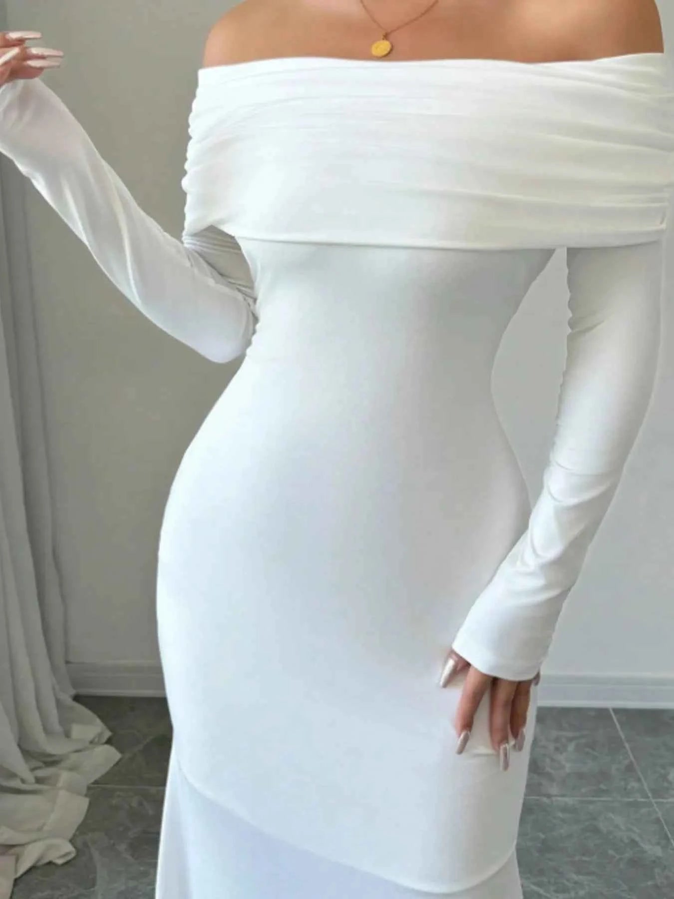 Off-Shoulder Long Sleeve Bodycon Maxi Dress