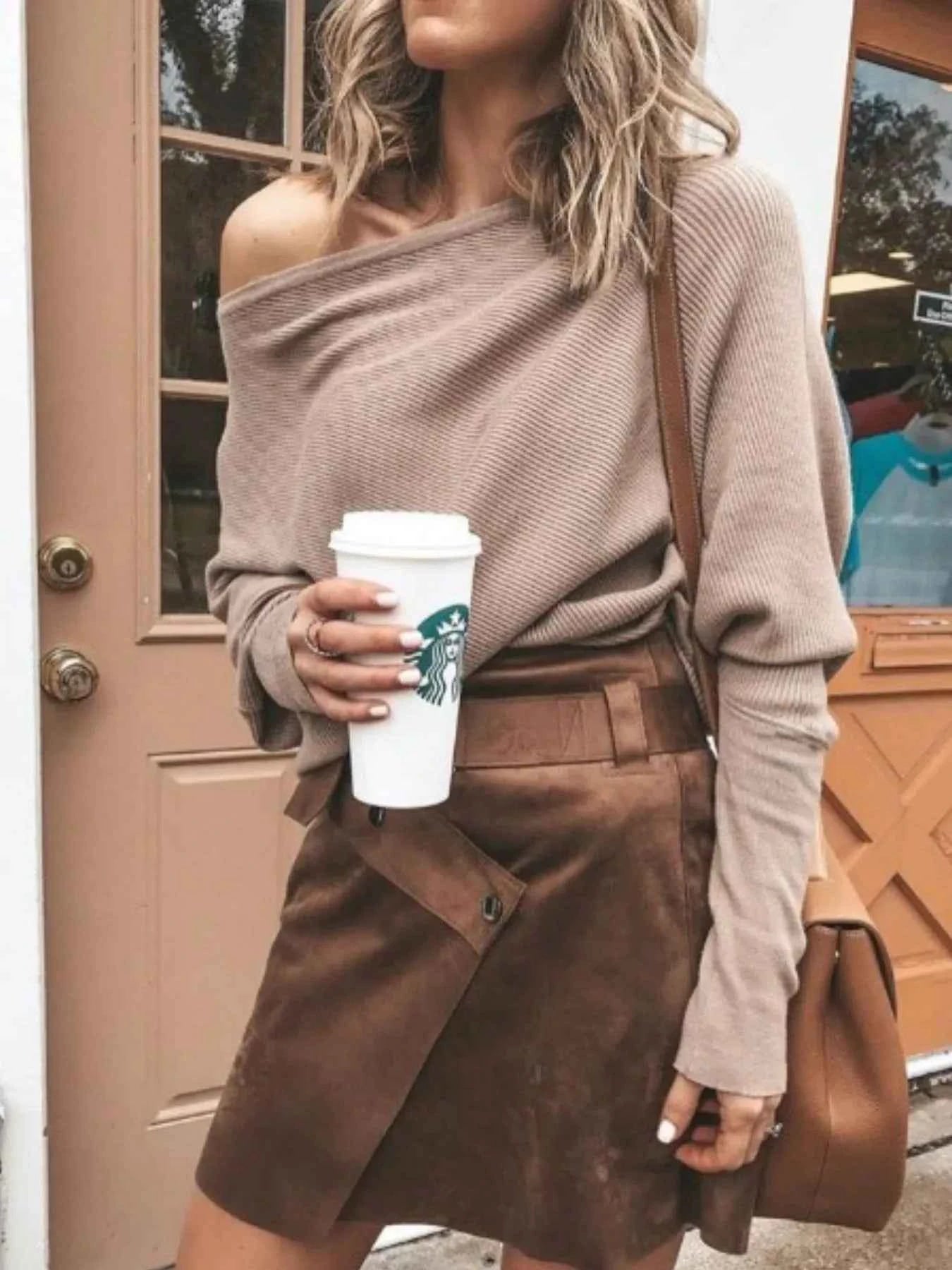 Single Shoulder Ribbed Knit Top.