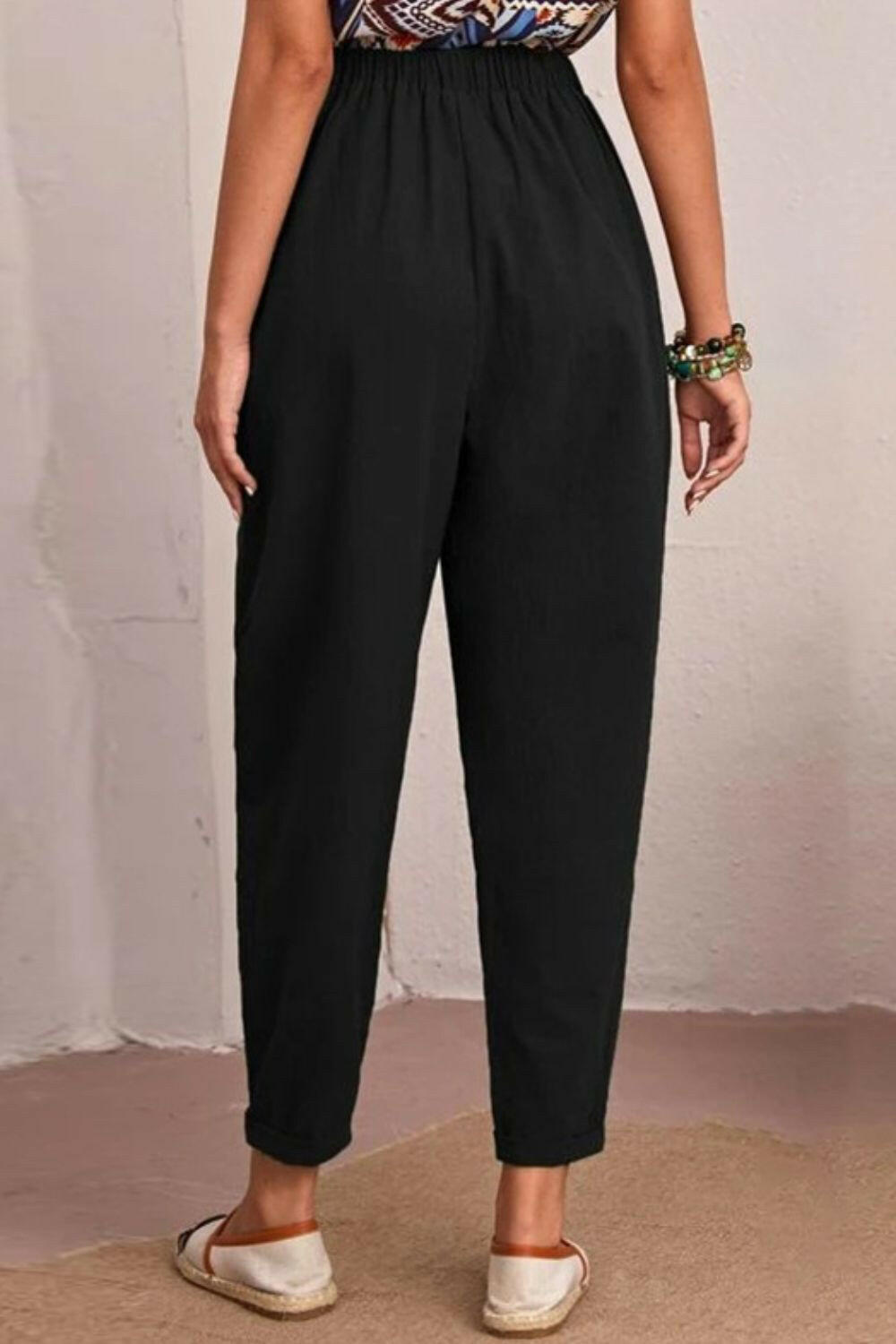 Elastic Waist Pocket Tapered Pants.