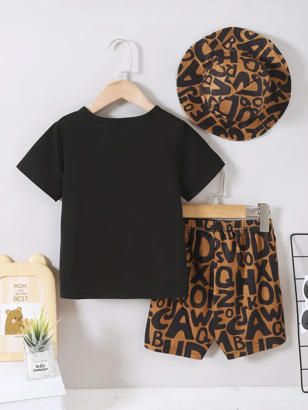 Children's Teddy Bear Round Neck Top and Pants Set.