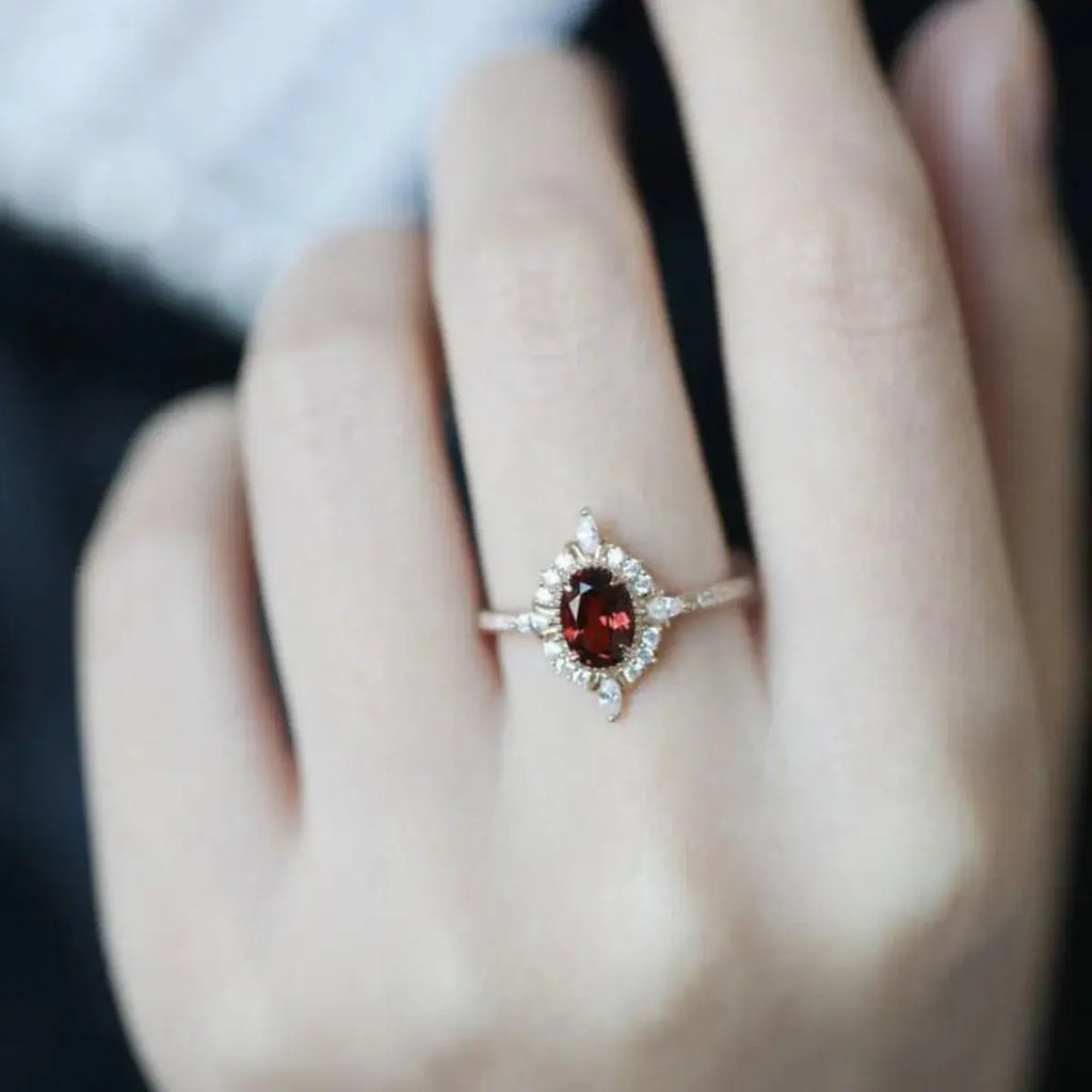 925 Sterling Silver Zircon Ring.