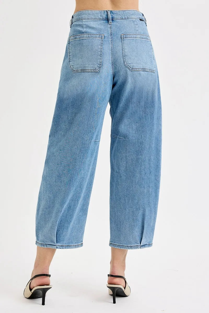 Mid Rise Fit Crop Wide Volume Leg Jeans Plus Size.