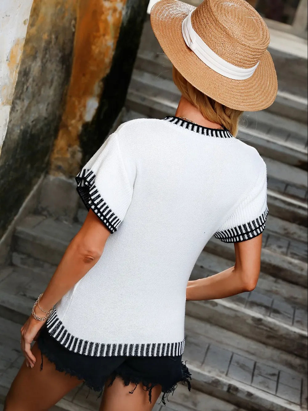Round Neck Short Sleeve Knit cotton women Top.