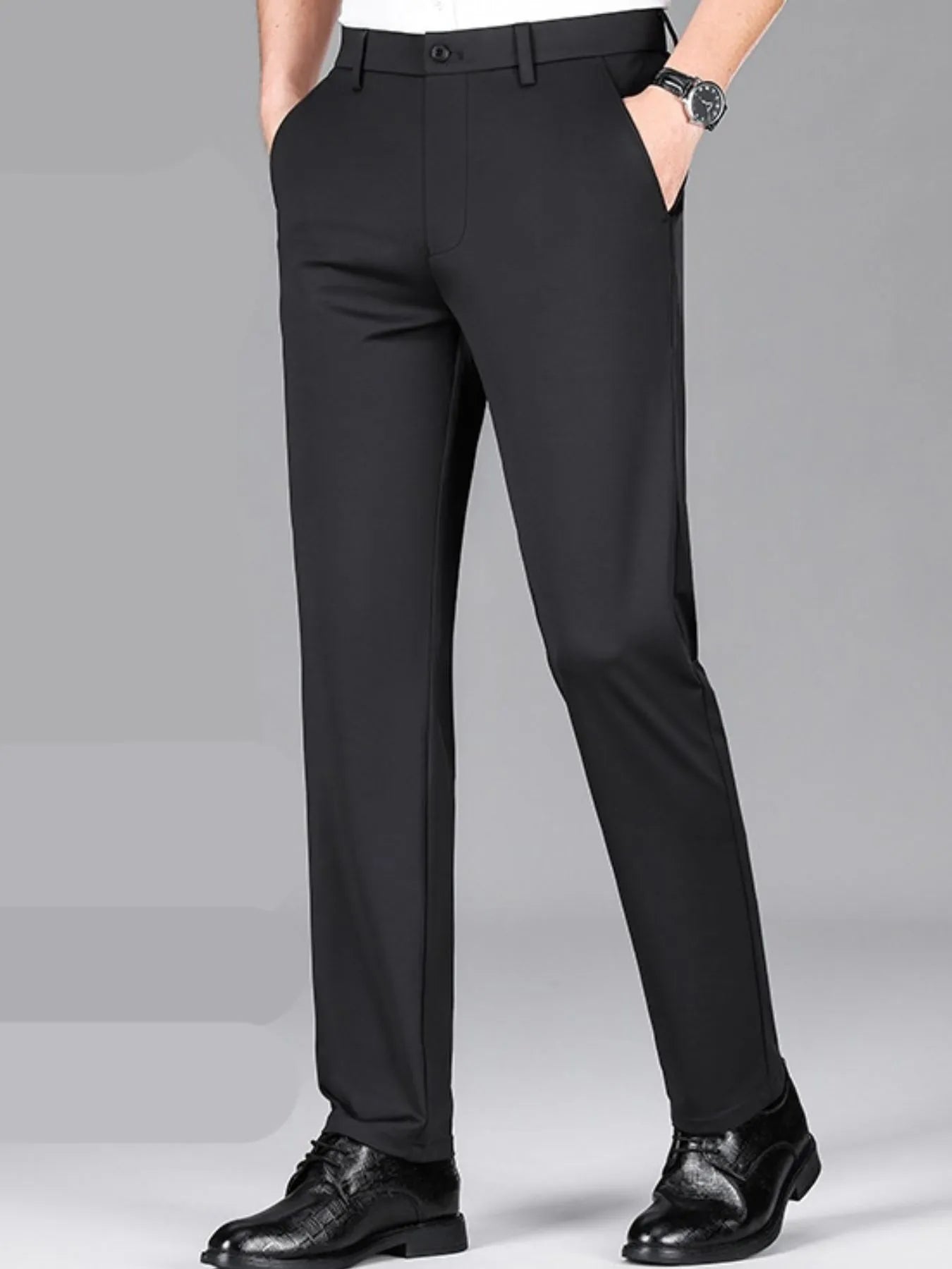 Men's Loose Fit Pants.