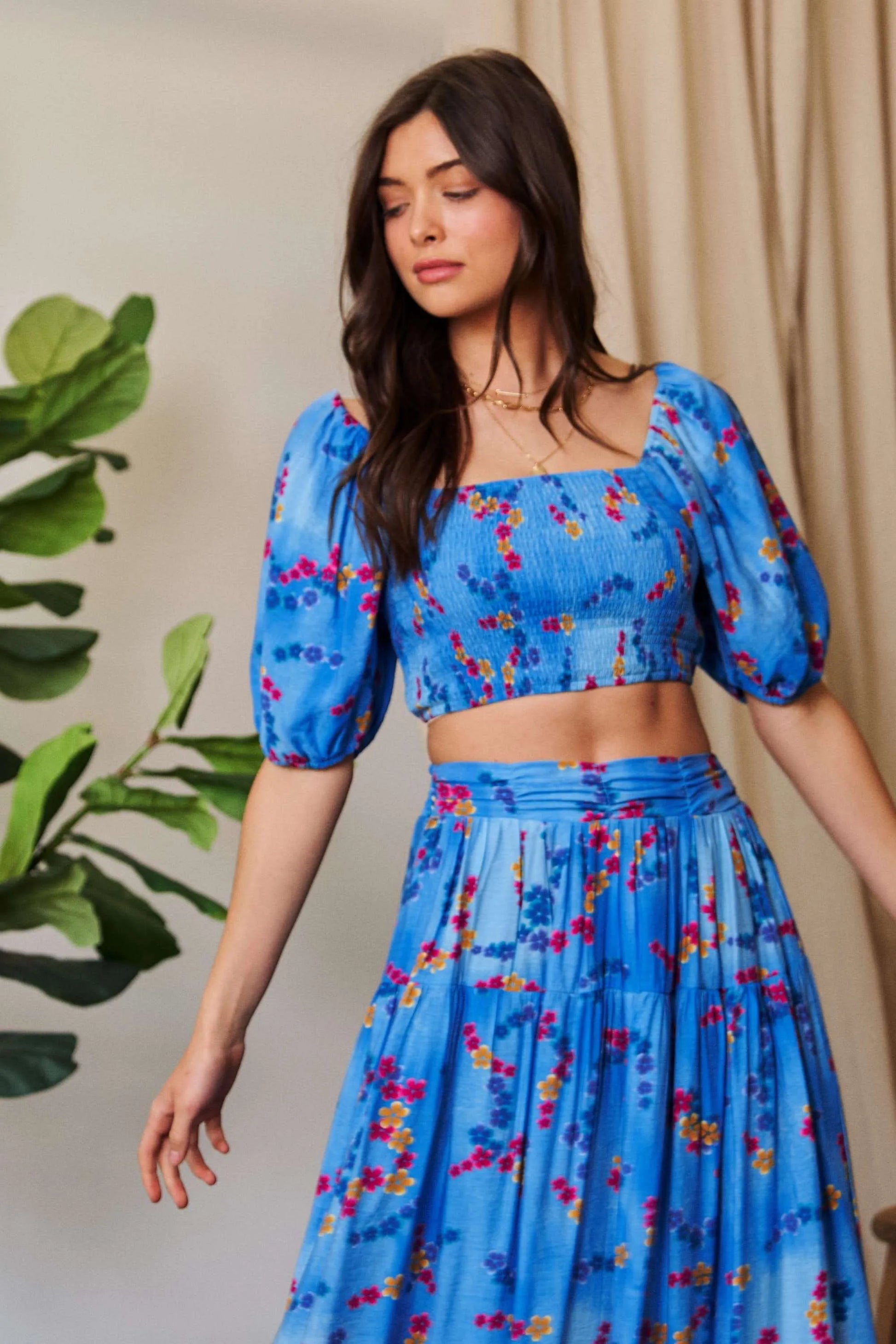 Davi & Dani Smocing Bodice Puff Short Sleeve Printed Crop Top - CHIC TB