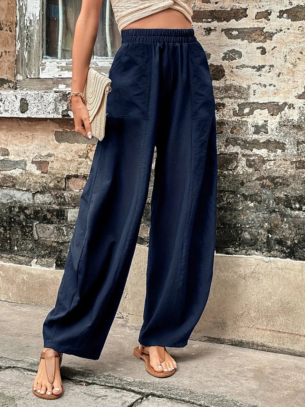 Elastic Waist Pants with Pockets.