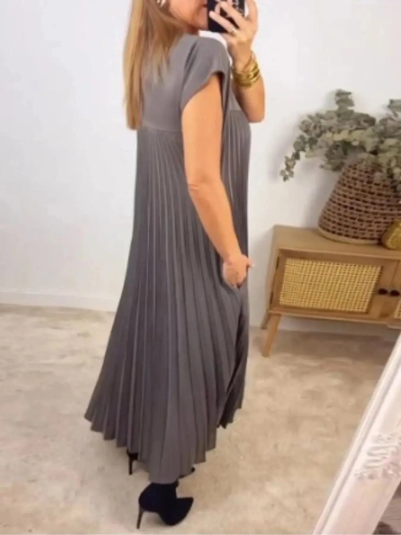 Full Size Pleated Round Neck Maxi Dress Plus Size.