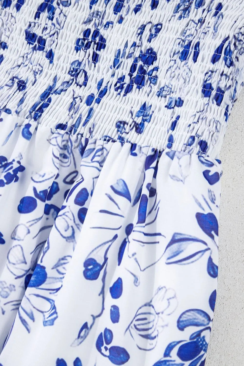 Pocketed square Neck Puff Sleeve Dress.