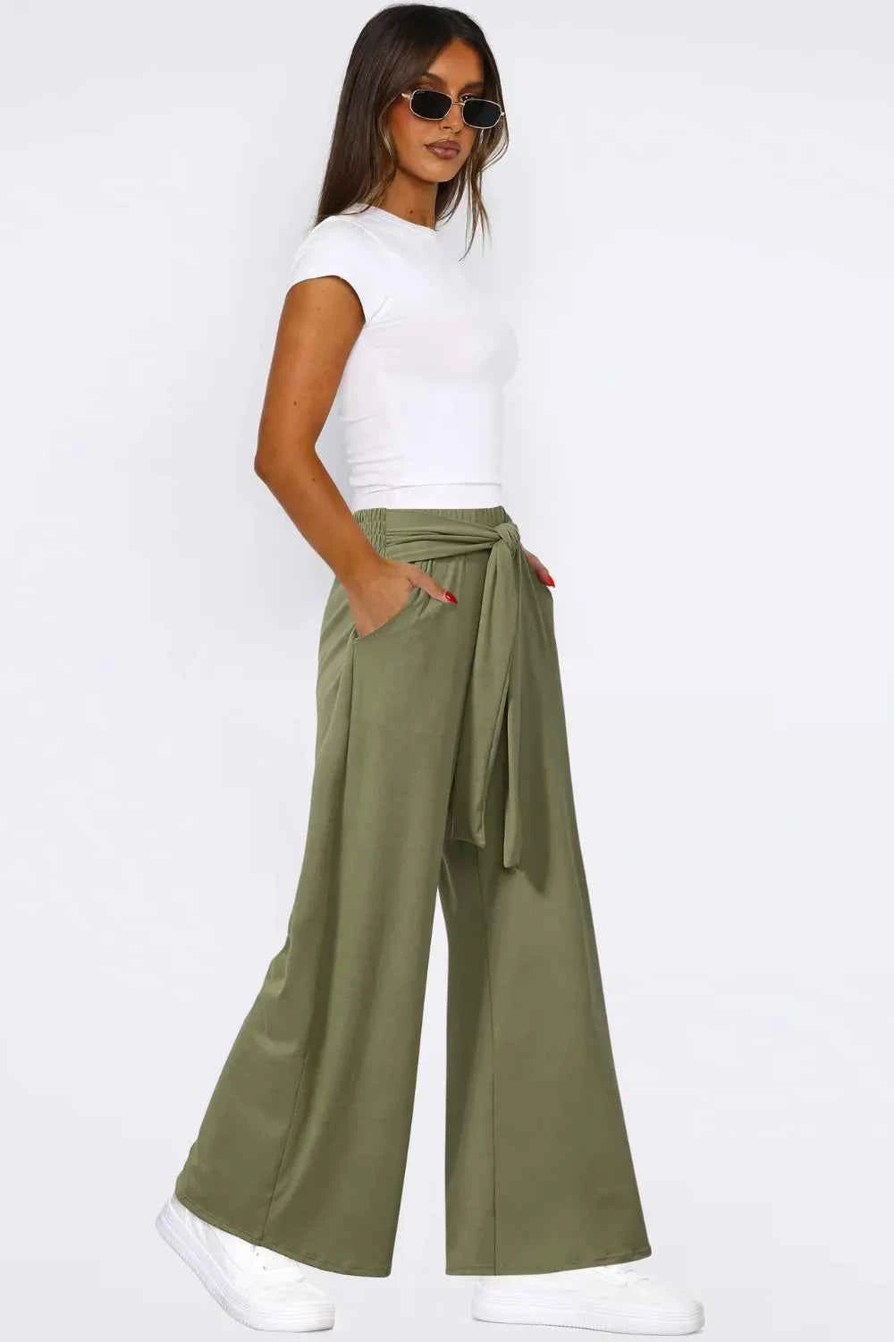 Tied Wide Leg Pants with Pockets.