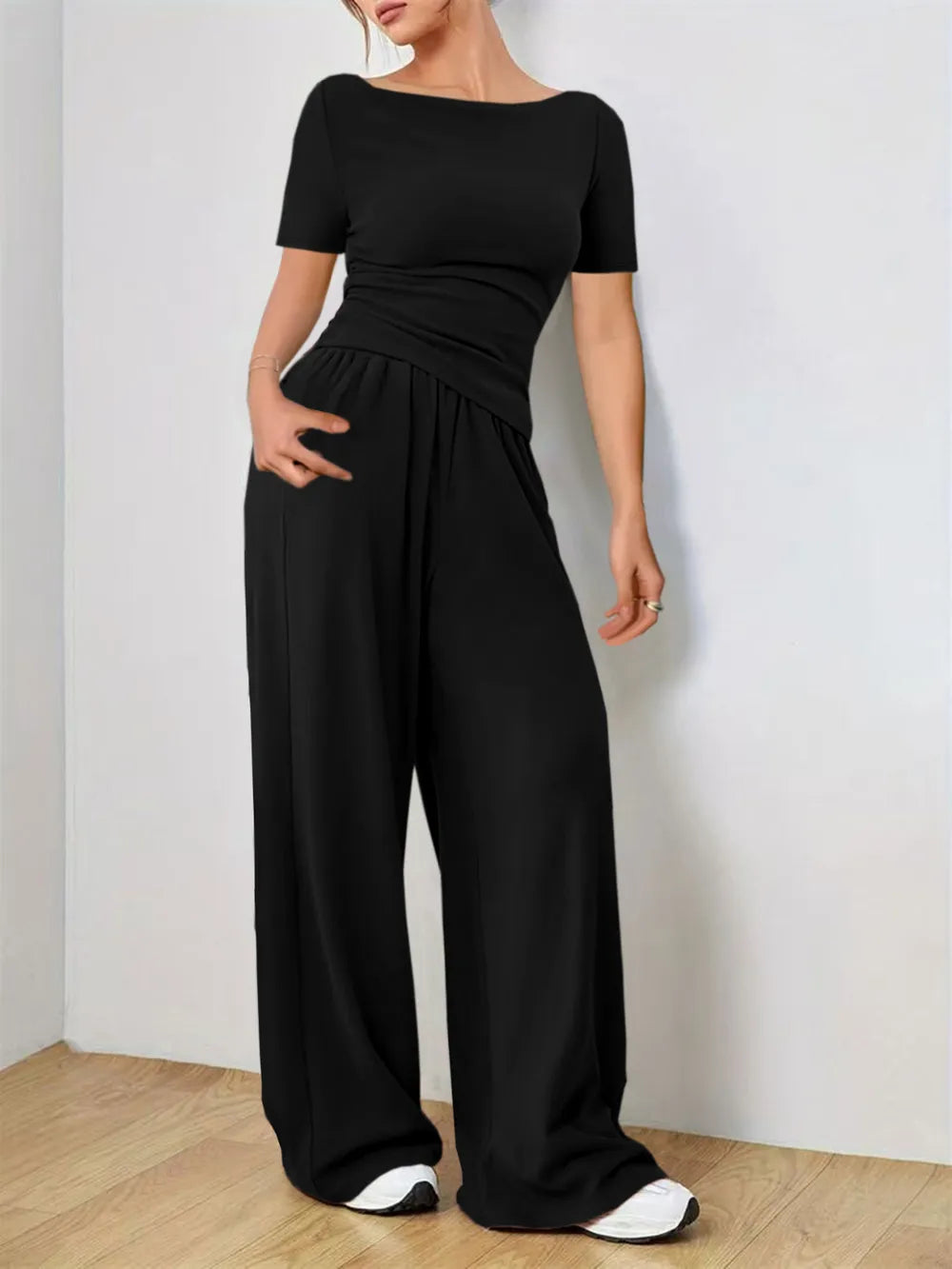 Short Sleeve T-Shirt and Pants Set - CHIC TB