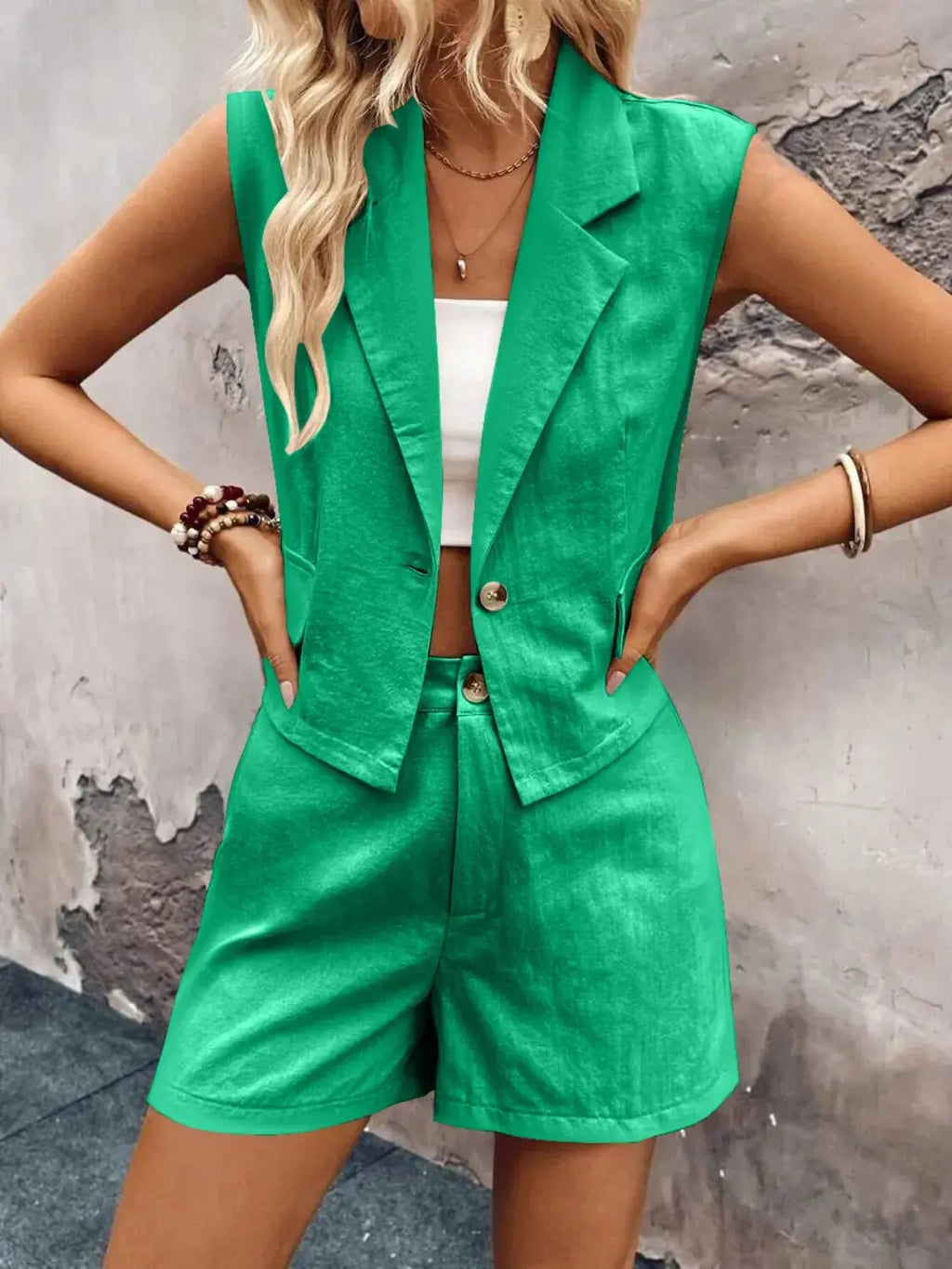 Sleeveless Top and Shorts Set WOMEN.