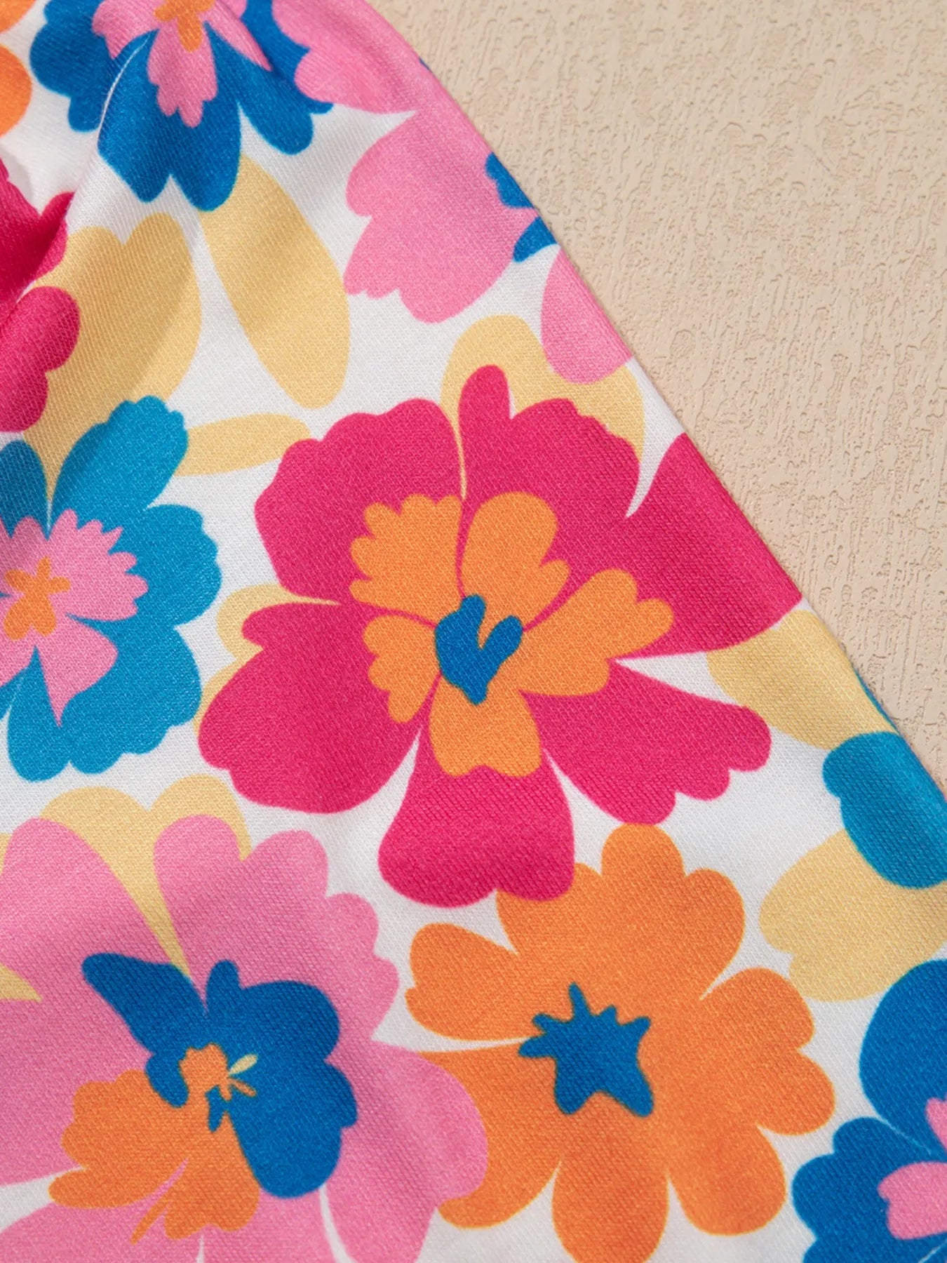 Floral Puff Sleeve Round Neck T-Shirt.